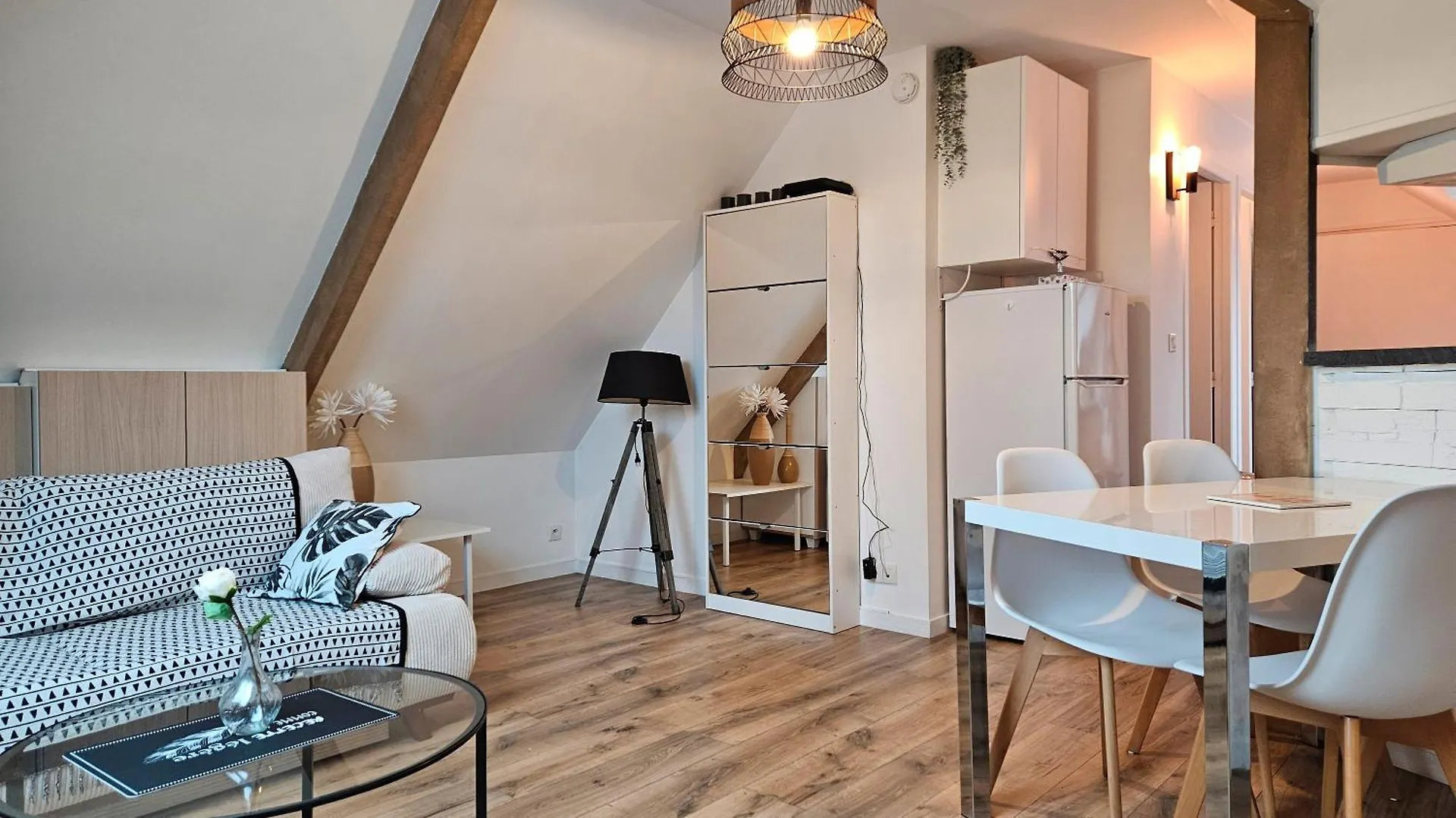 Appartement Au Coeur Du Village Berric Apartamento